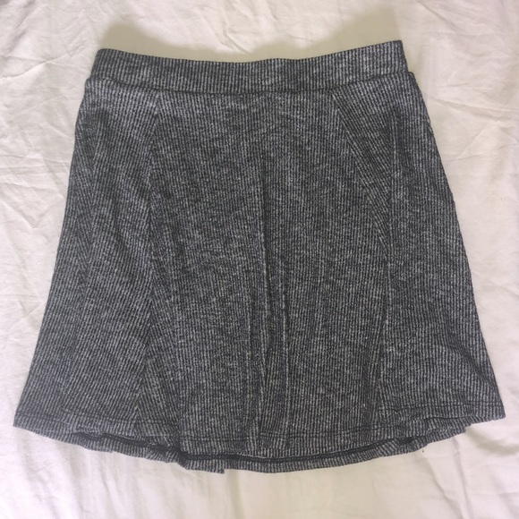 Forever 21 knit skater skirt - Picture 3 of 4